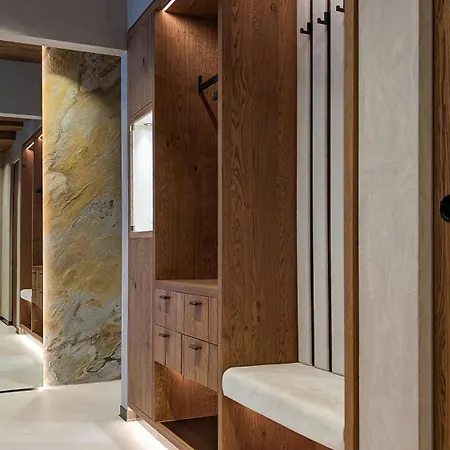 Mohe Boutique Hotel 4*