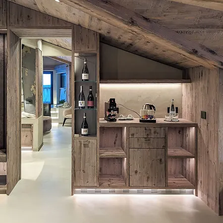 Mohe Boutique Hotel
