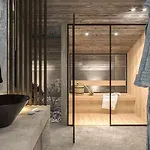 Mohe Boutique Hotel